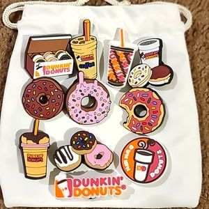 Stylish dunkin Doughnuts croc jibbitz